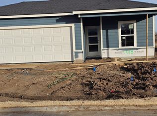 1013 Spring Creek Rd, McPherson, KS 67460