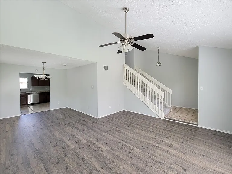 1454 Plumwood Dr — Photo 8
