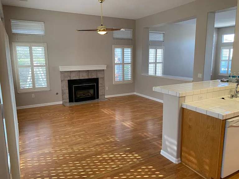 1600 Jubilee Dr — Photo 6
