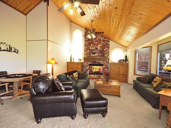5th image of 782 Villa Grove Ave
