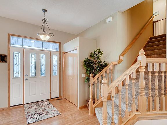 3rd image of 4809 Marigold Ave N