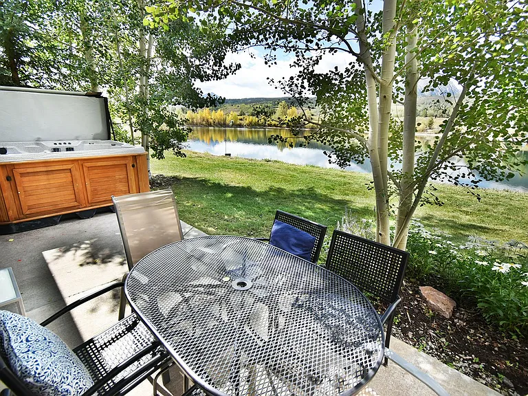 172 Robin Dr — Photo 21