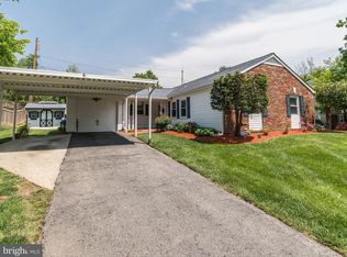 16211 Penn Manor Ln, Bowie, MD 20716