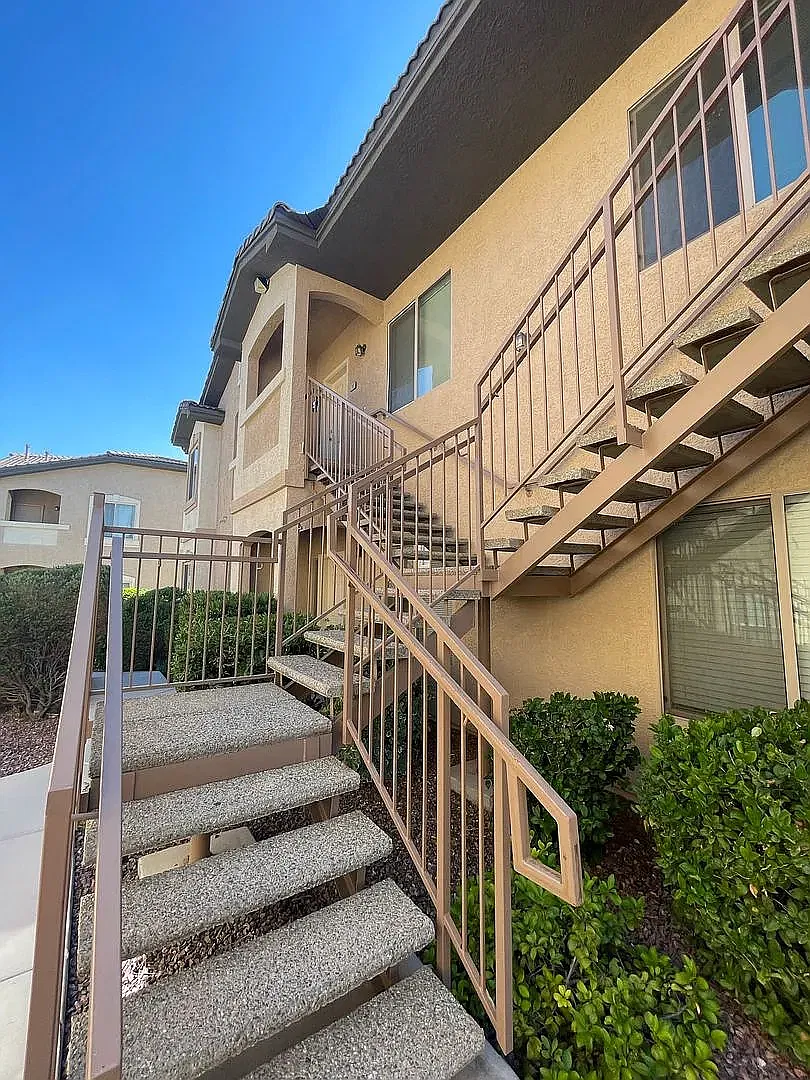 8985 S Durango Dr — Photo 4