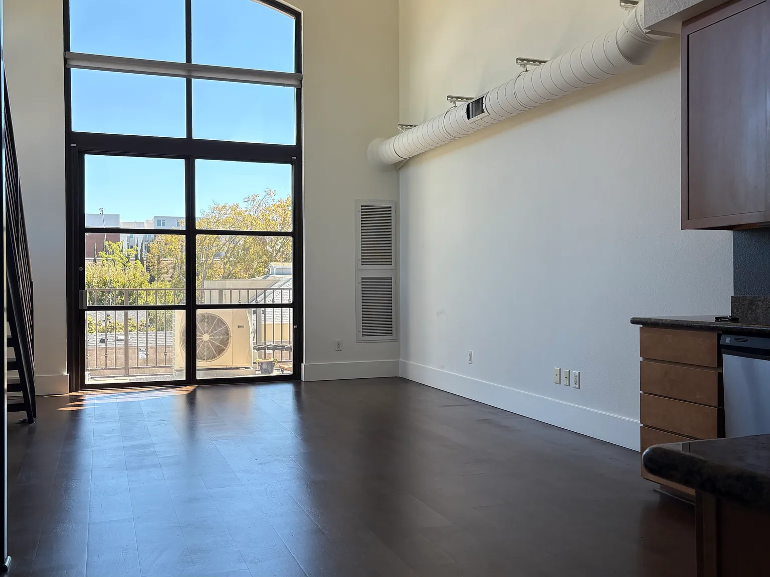 1 bed, 1000 sqft, $3,750 — Photo 4