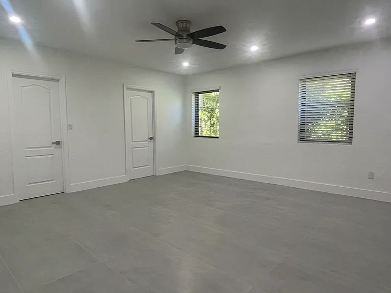 348 South Dr — Photo 4
