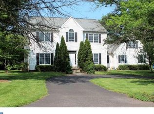30 Woodside Ave, Chalfont, PA 18914