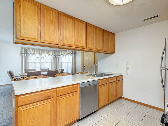 2nd image of 6325 Oak Crest Ln #36C