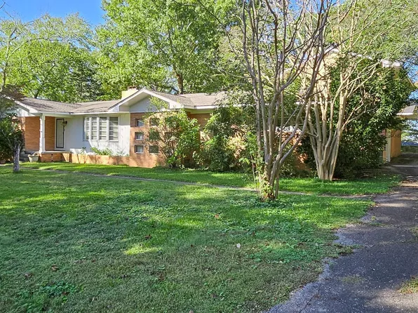 7904 Corvette Dr SE, Huntsville, AL 35802