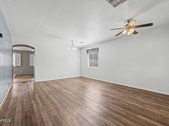 4th image of 3541 E LONGHORN Street