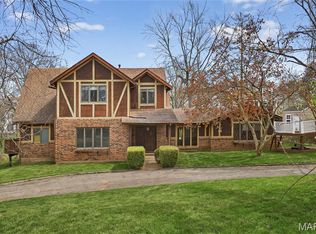 13777 Clayton Rd, Chesterfield, MO 63017