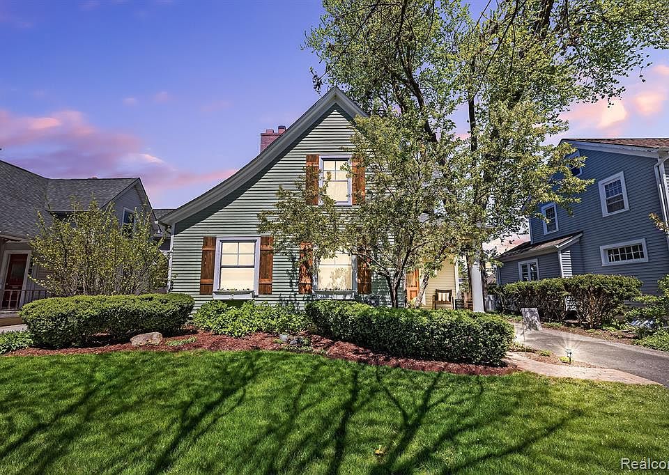 931 Forest Ave, Birmingham, MI 48009 Zillow