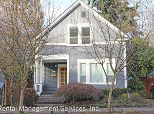 3069 SE Stark St, Portland, OR 97214