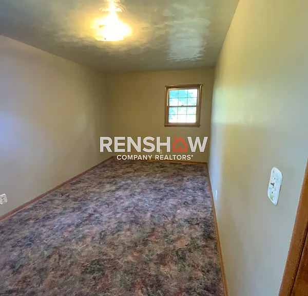 907 Sycamore St — Photo 11