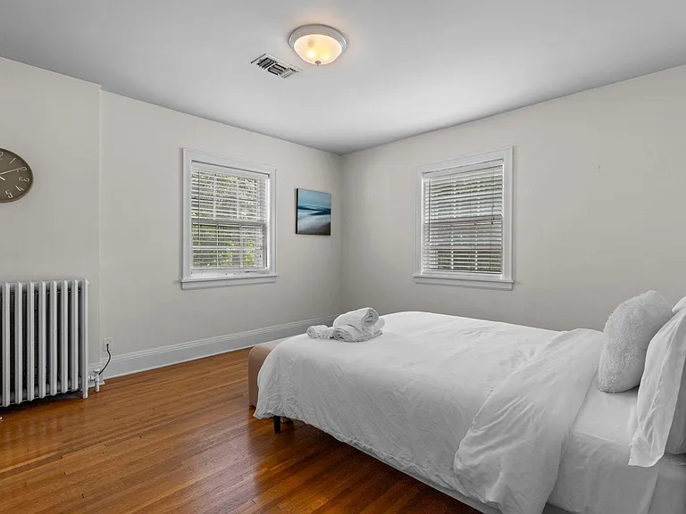 1785 Dupont Ave S #UPPER — Photo 26