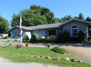 11024 E Mohegan Rd, Walkerton, IN 46574