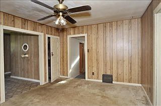 4th image of 176 N Gardner Ave