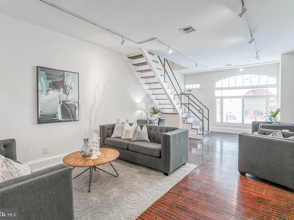 1714 Rittenhouse Sq, Philadelphia, PA 19103