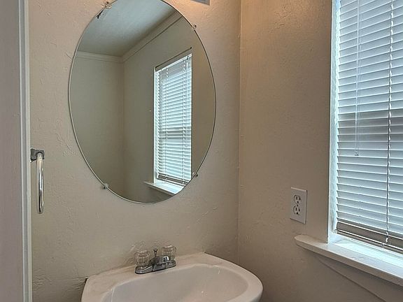 3rd image of 12506 W SHAW BUTTE Drive