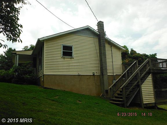 2nd image of 259 Rome Beauty Dr