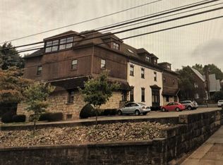715 Pittsburgh St, Springdale, PA 15144