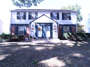 7620 Terrace St, Kansas City, MO 64114