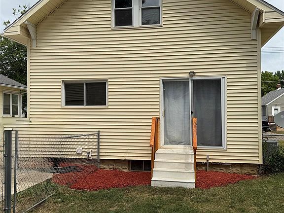 2nd image of 1128 Maginn Ct