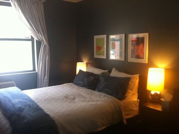 Cozy, yet bright bedroom 