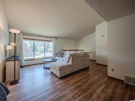 4th image of 1303 Downey St