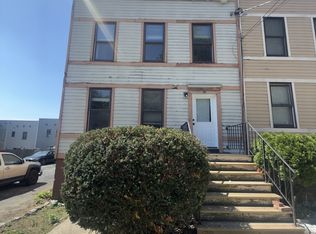 24 Delaware St #2, Albany, NY 12202