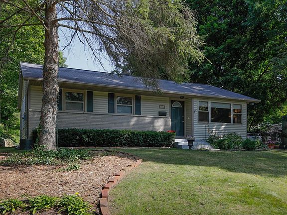 2506 Wellington Rd-103