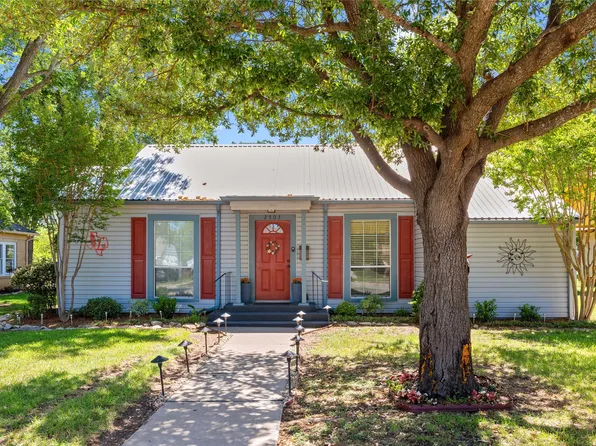 2503 Elizabeth Dr, Brownwood, TX 76801