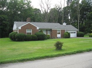 160 Braddock Road Ave, Mount Pleasant, PA 15666