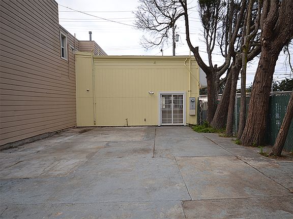 2nd image of 3101 San Jose Ave