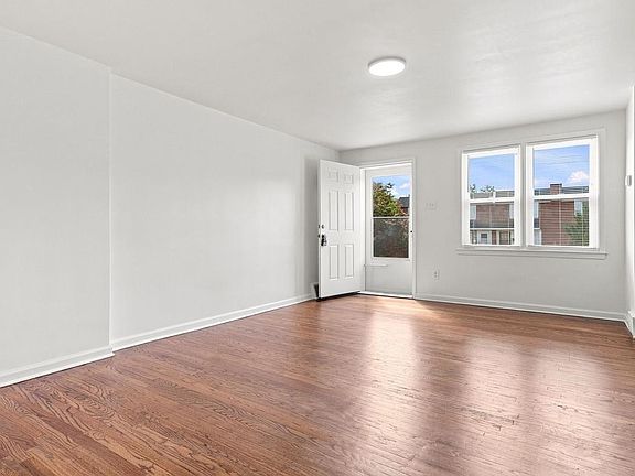 5th image of 2026 Heather Rd