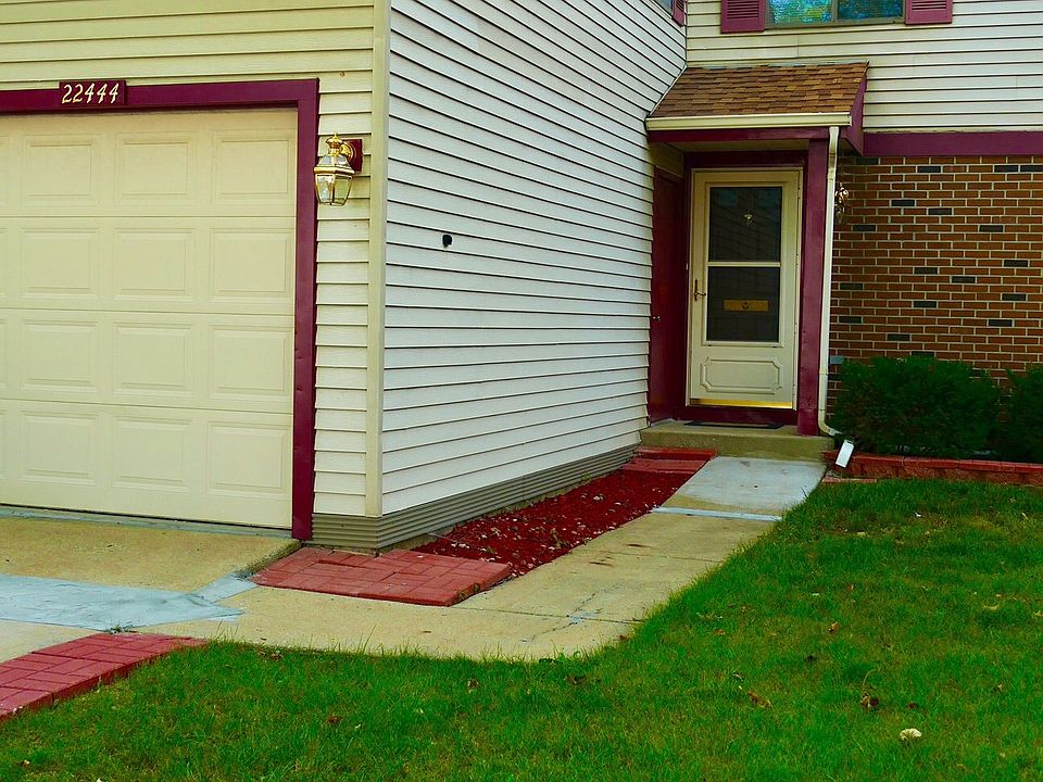 1st image of 22444 Hamilton Dr