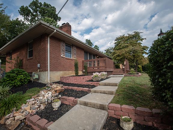 5th image of 5055 Northwood Dr NW
