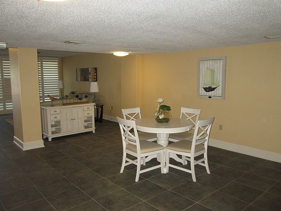 5th image of 925 N Halifax Ave APT 1005