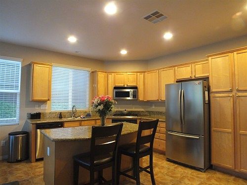 3rd image of 1011 Parsons Lndg