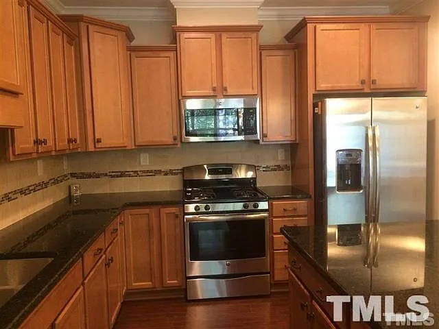 423 Talons Rest Way — Photo 4