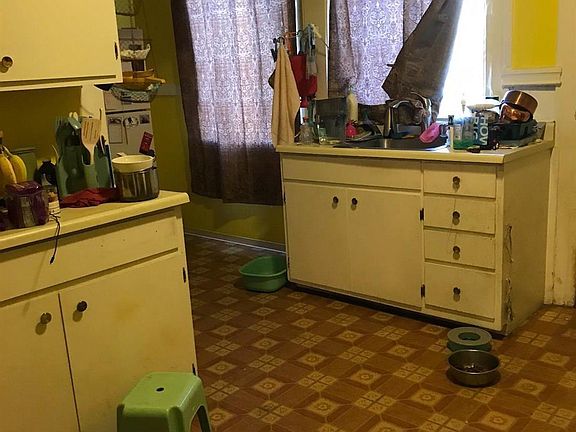 5th image of 814 31st Ave