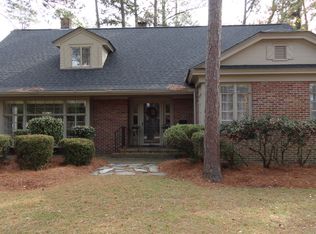 11 Calhoun Dr, Sumter, SC 29150