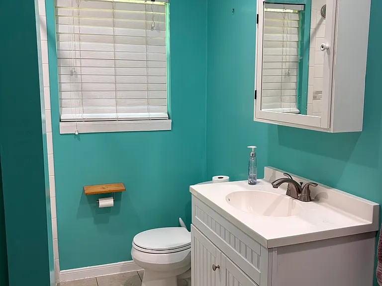 8639 Sonneville Dr — Photo 22