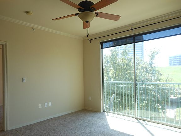 4th image of 330 Las Colinas Blvd #228