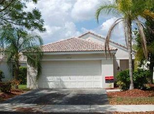 4442 Mahogany Ridge Dr, Weston, FL 33331