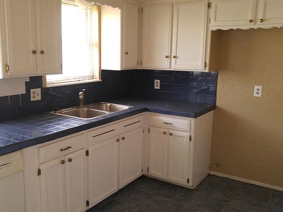 3rd image of 7209 NW 8th St