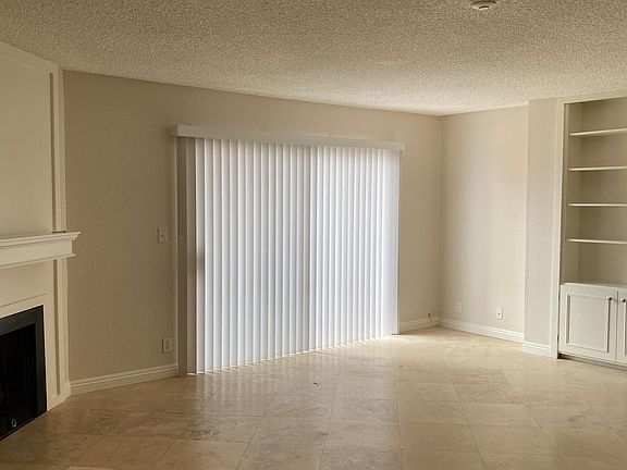 4th image of 415 N Broadway APT 10