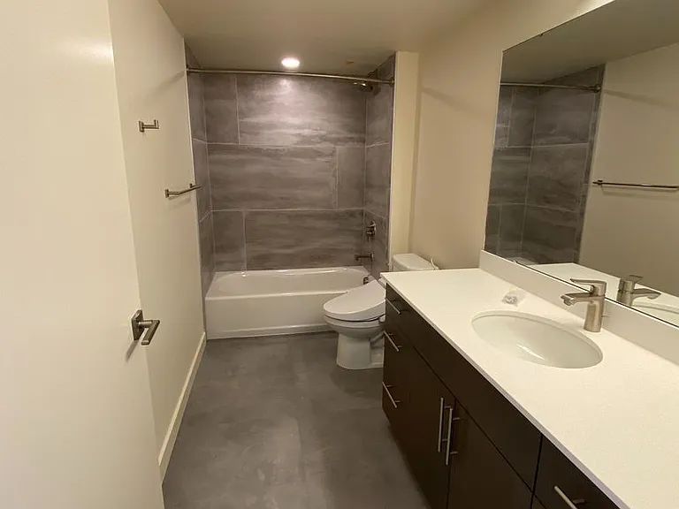 Bell View Apartments — Photo 32