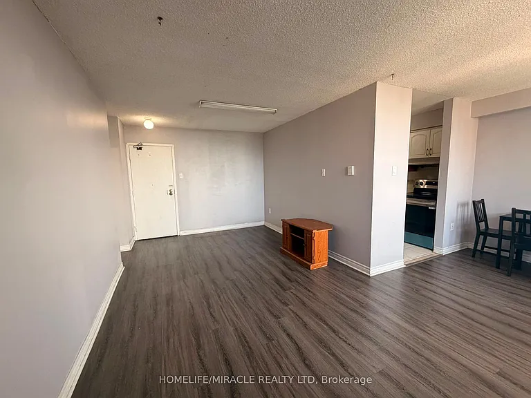 100 Dundalk Dr #916 — Photo 5