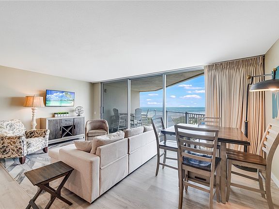 2nd image of 800 Sandcastle Dr #530